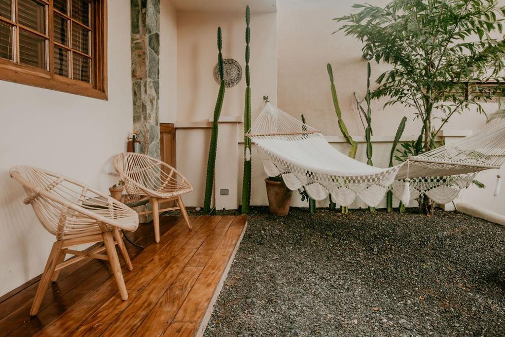 Sansara Surf Yoga & Resort Камбуталь Экстерьер фото